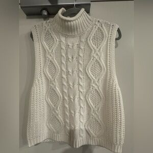 NWT Olive & Oak Cream Cable Knit Sleeveless Turtleneck Sweater